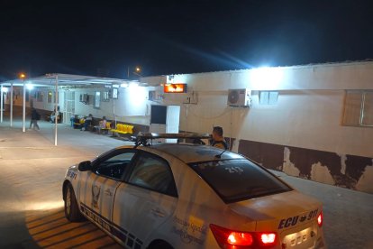 Los menores de edad fueron llevados a una casa de salud.