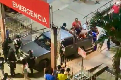 Varios heridos fueron trasladados a casas de salud de la ciudad de Machala, El Oro.