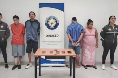 De los cuatro detenidos, uno es menor de edad y también hay una mujer entre los aprehendidos.