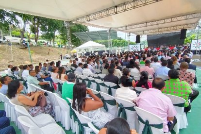 Los avances tecnológicos de la universidad fueron aplaudidos.