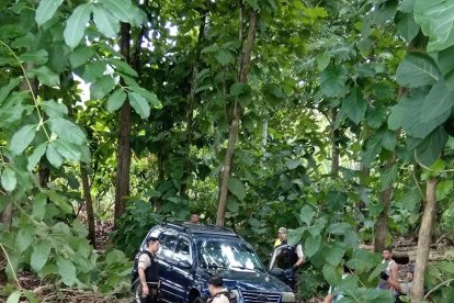 El  doctor Steven Aguirre se movilizaba en su carro cuando fue asesinado.