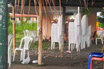 La mujer está siendo velada en el lugar donde vendía corviches con su mamá.