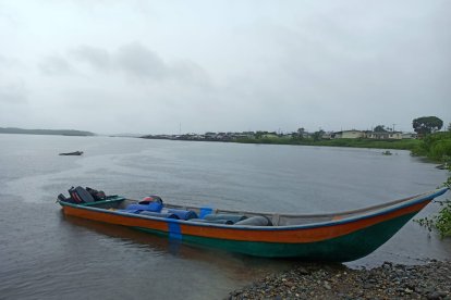 Algunos botes fueron hallados en el lugar.