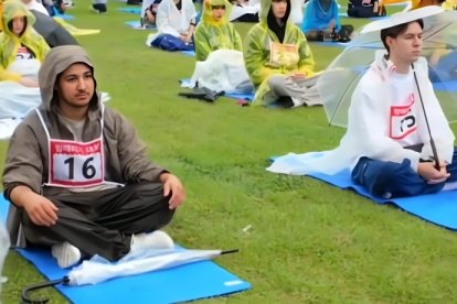 Los participantes tienen que estar en silencio para no ser descalificados