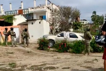 Así quedó el vehículo en Jaramijó.