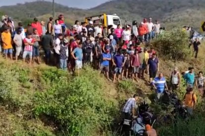 Intentaron socorrer a la víctima.