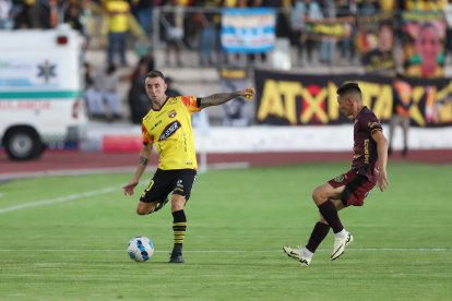 Damián Diaz dirige el ataque de los amarillos.