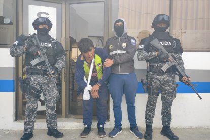 El sujeto está implicado en el crimen de ambas menores de edad, aunque las autoridades no han revelado qué papel cumplió en este hecho.