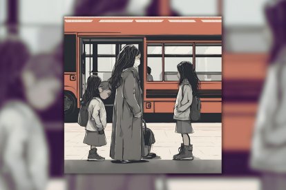 Las niñas habrían sido interceptadas por la sospechosa en una estación del trolebús, en el sur de Quito. Imagen referencial.