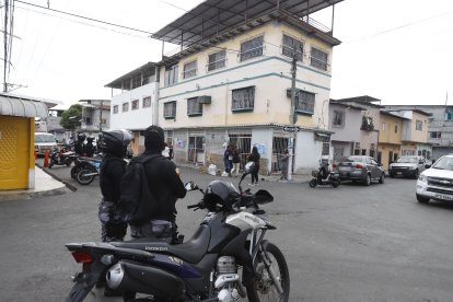 En la 40 y la I, en Guayaquil, hubo una balacera mortal.