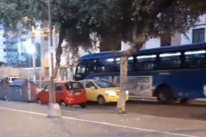 En San Carlos, norte de Quito, piden atención de parte de agentes de tránsito.