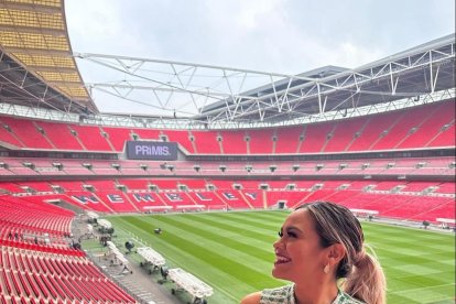 Monstserrat Gómez, periodista e influencer deportiva mexicana.