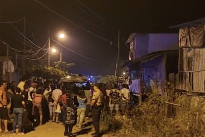 Los habitantes lamentaron la situación en la que quedaron los pequeños.