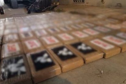 146 paquetes de droga fueron decomisados.