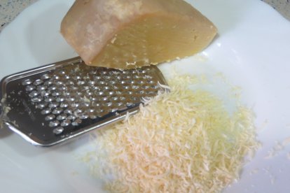 Un lote de queso rallado parmesano de la marca González contenía plomo