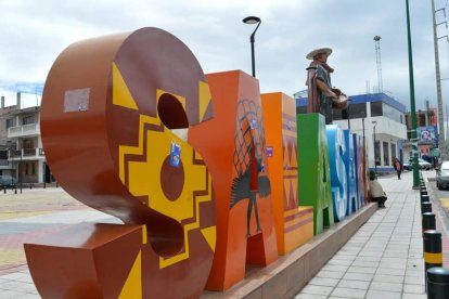 En Salasaka celebran al sol y su parroquialización.