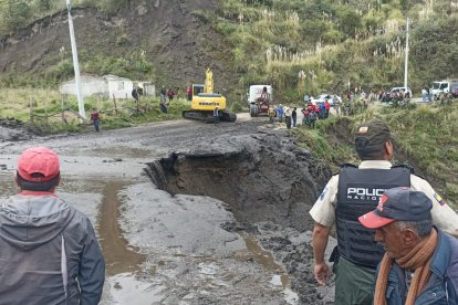Autoridades se encuentran en el lugar