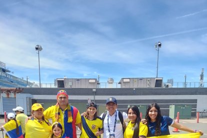 Los Onofre y Muñoz apoyando a Ecuador con todo.