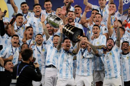 Argentina ganó en la final al anfitrión, Brasil.