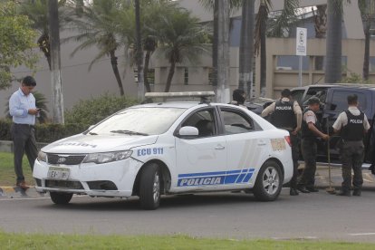 La Policía llegó para tomar procedimiento del caso.