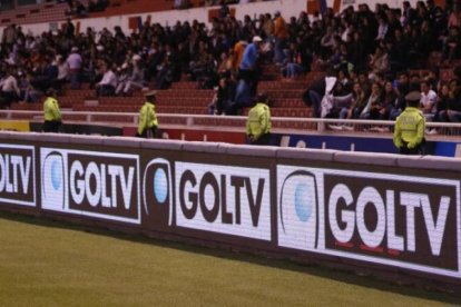 La transmisión de los partidos del campeonato nacional, tanto de la Serie A como de la Serie B, sigue estando en el limbo; sin embargo la paralización por Copa América les da tiempo para hallar una salida.