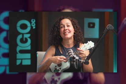 El 31 de mayo,   Alondra Santiago publicó una canción que empieza con un fragmento del Himno Nacional y continúa con críticas al gobierno de Daniel Noboa.
