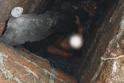 El niño en la alcantarilla.