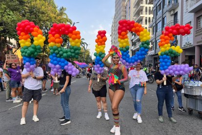 El Orgullo marcha en Guayaquil porque la libertad es un derecho.