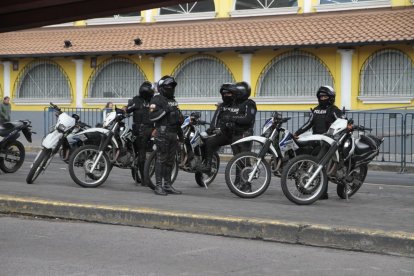 Los policías estarán atentos ante cualquier eventualidad.