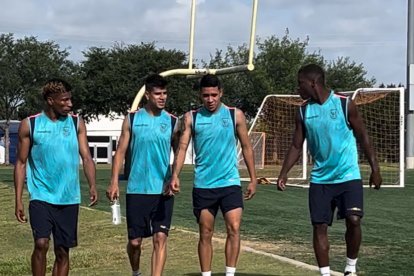 Hay buen ambiente en la Tri previo a enfrentar a Argentina.