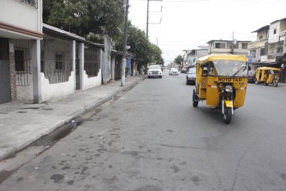 Las victimas se movilizaban en una tricimoto.