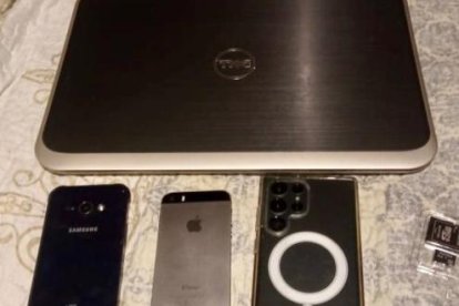 Algunos de los indicios recabados por parte de la Fiscalía en el allanamiento.