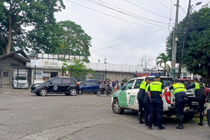 Colegas del agente lamentaron el suceso.