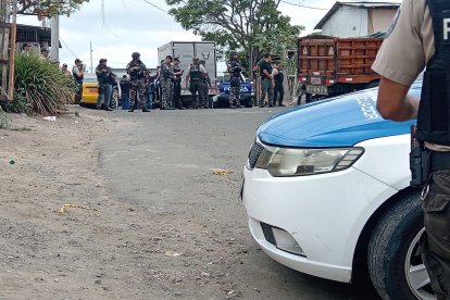 La Policía Nacional informó sobre lo sucedido y procedió a detener a la adolescente.