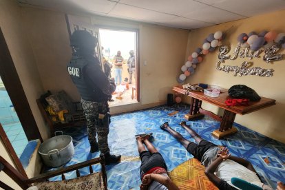 Las operaciones antiterroristas continúan.