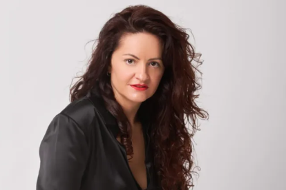 Vanessa prefirió casarse consigo misma.