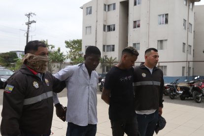 Los detuvieron cuando esperaban para matar por encargo.