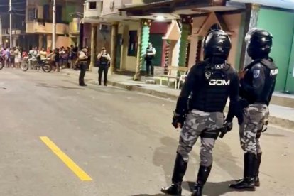 Varias personas quedaron impactadas por la balacera.