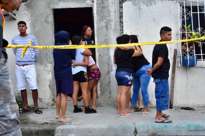 Pesar en el Guasmo por nuevo crimen.