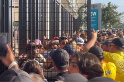 Aún hay muchos aficionados intentando ingresar al escenario deportivo.