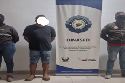 La institución policial compartió una imagen del detenido, con el rostro difuminado.