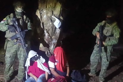 Al hombre lo encontraron amarrado y con la cabeza cubierta.