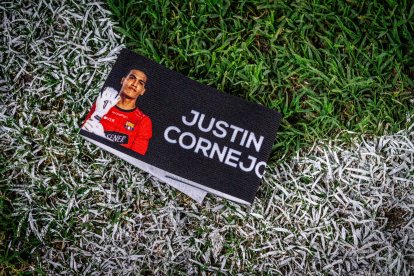 La cinta de Justin Cornejo utilizaron en el primer partido de Barcelona - Bragantino.