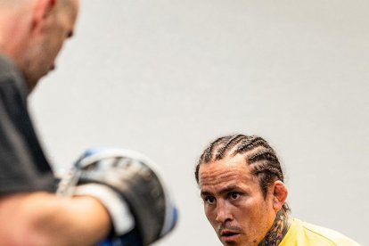 Chito construyó su propio gym para la preparación de esta pelea.