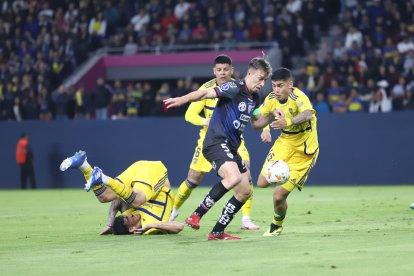 En el cotejo de ida, IDV dominó el partido, pero no pudo doblegar la defensa Xeneize.