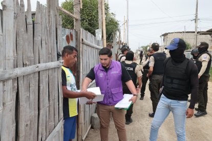 Los habitantes siguen siendo censados por personal especializado.