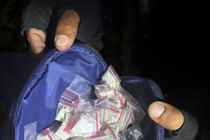Parte de la evidencia que la Policía encontró en una casa.