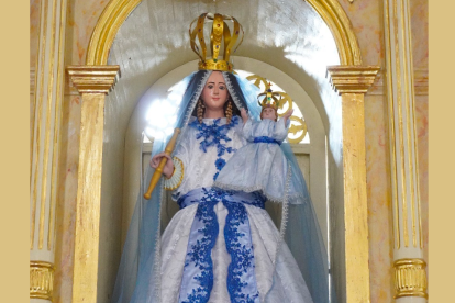 Desde hace un siglo festejan a la Virgen de las Nieves en localidad lojana.