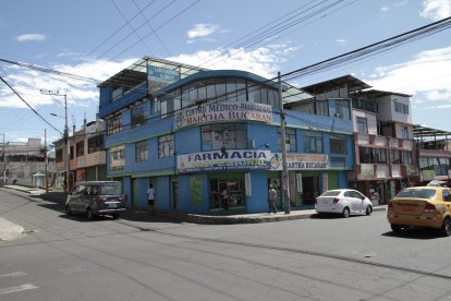 En esta esquina ocurrió el ataque armado. Los sicarios dejaron un mensaje cerca de una de las víctimas.