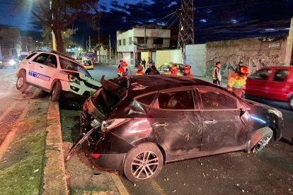 Debido a la presencia de gravilla se produjo este accidente.